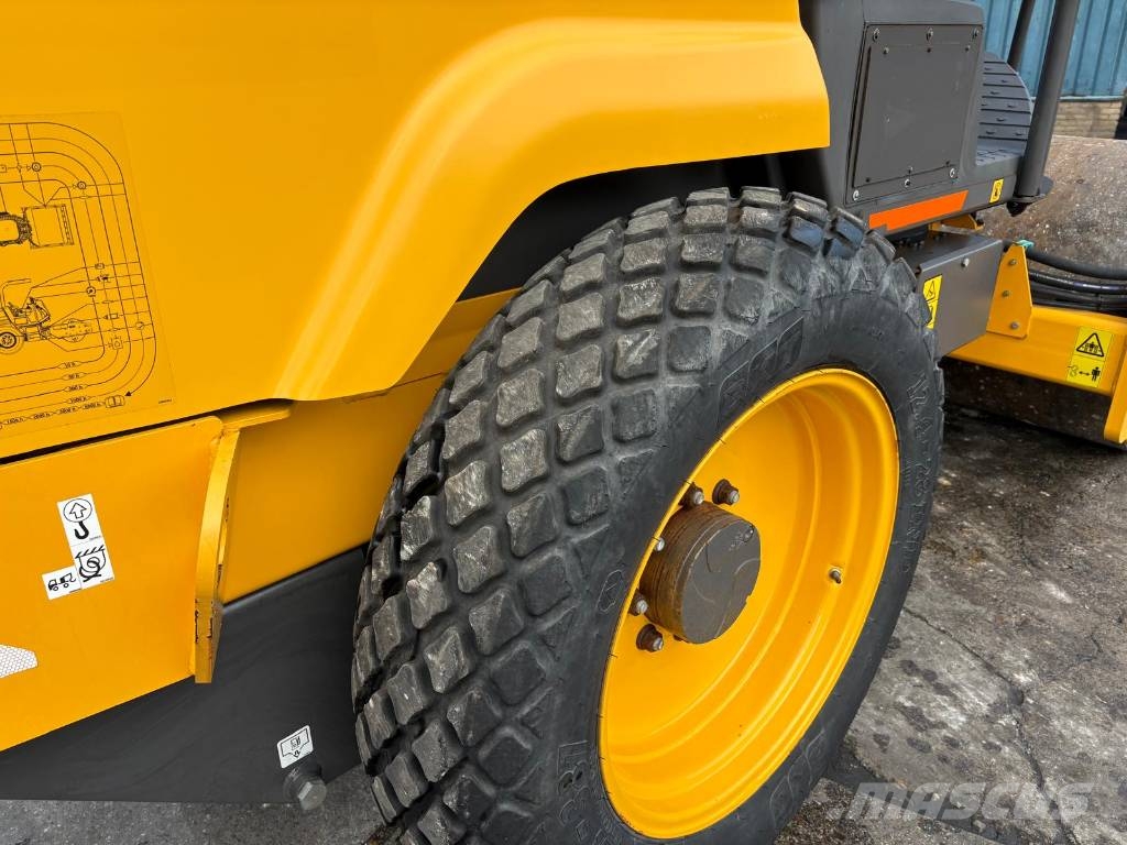 Volvo SD 45 B / 94 hours - CE Ühe trumliga rullid