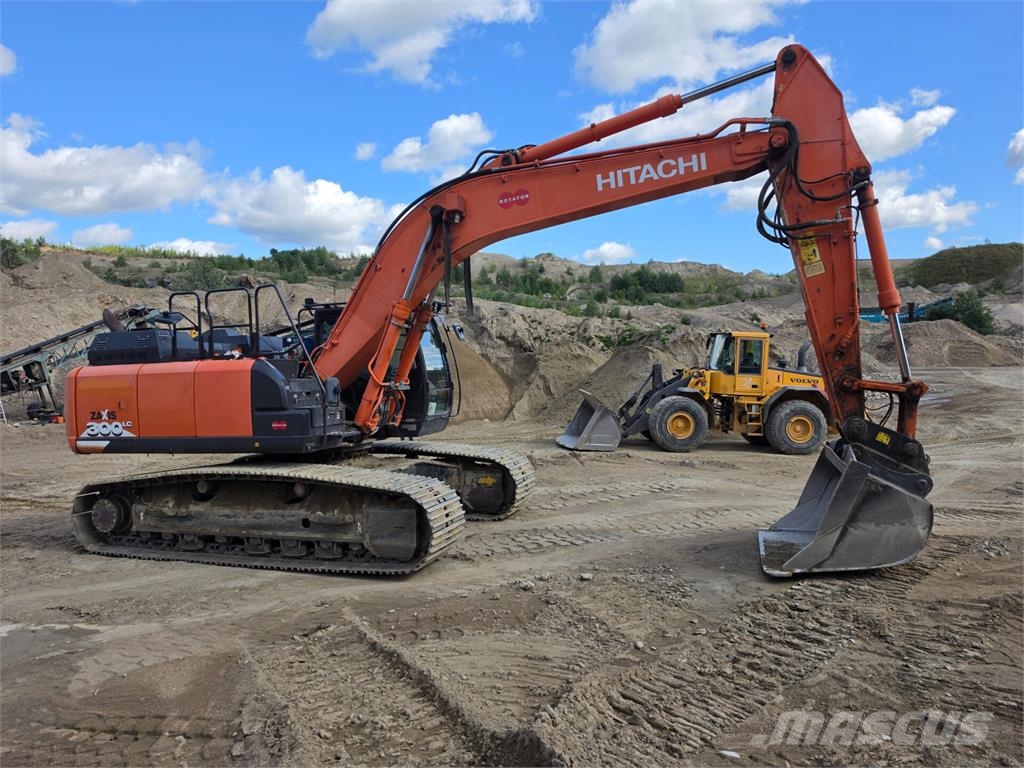 Hitachi ZX300LC-6 حفارات زحافة