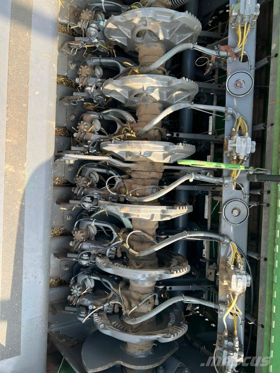 Fendt 1270S Kanttipaalaimet
