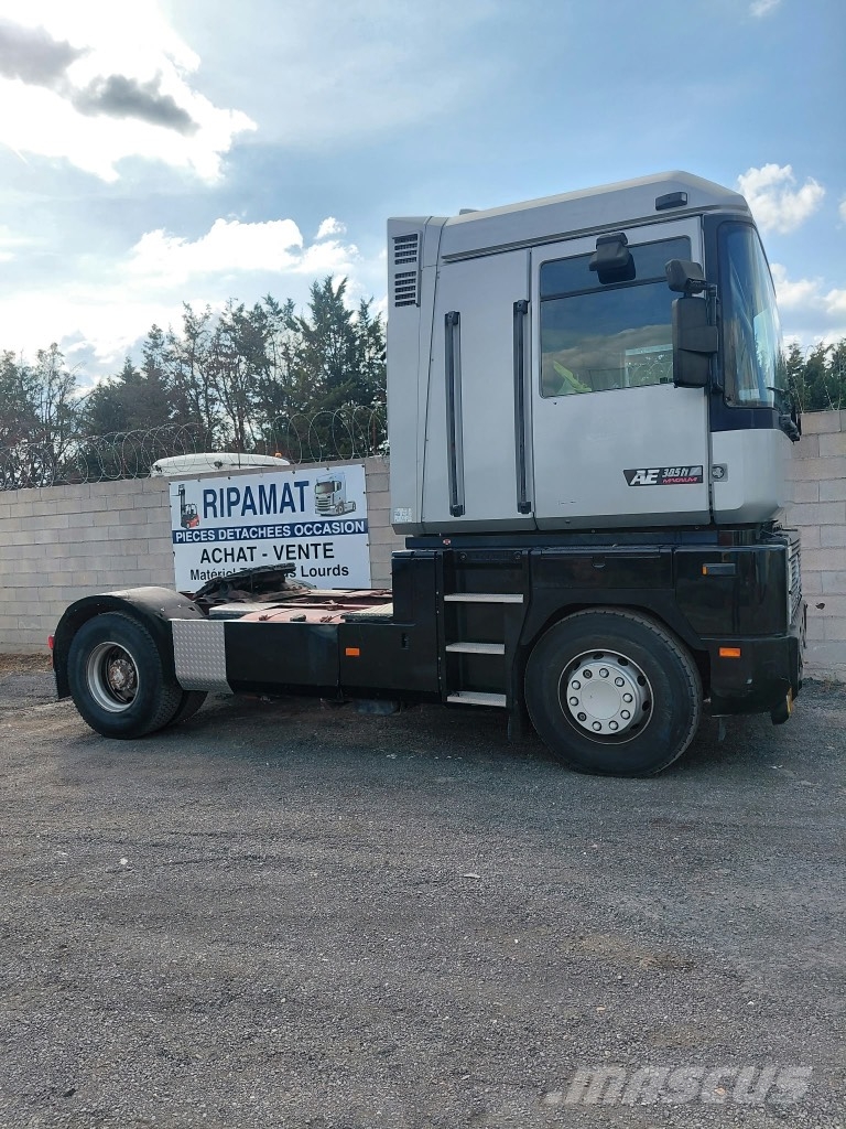 Renault Magnum 385 Vetopöytäautot