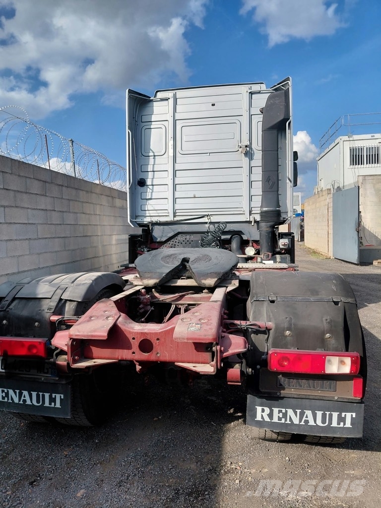 Renault Magnum 385 Vetopöytäautot