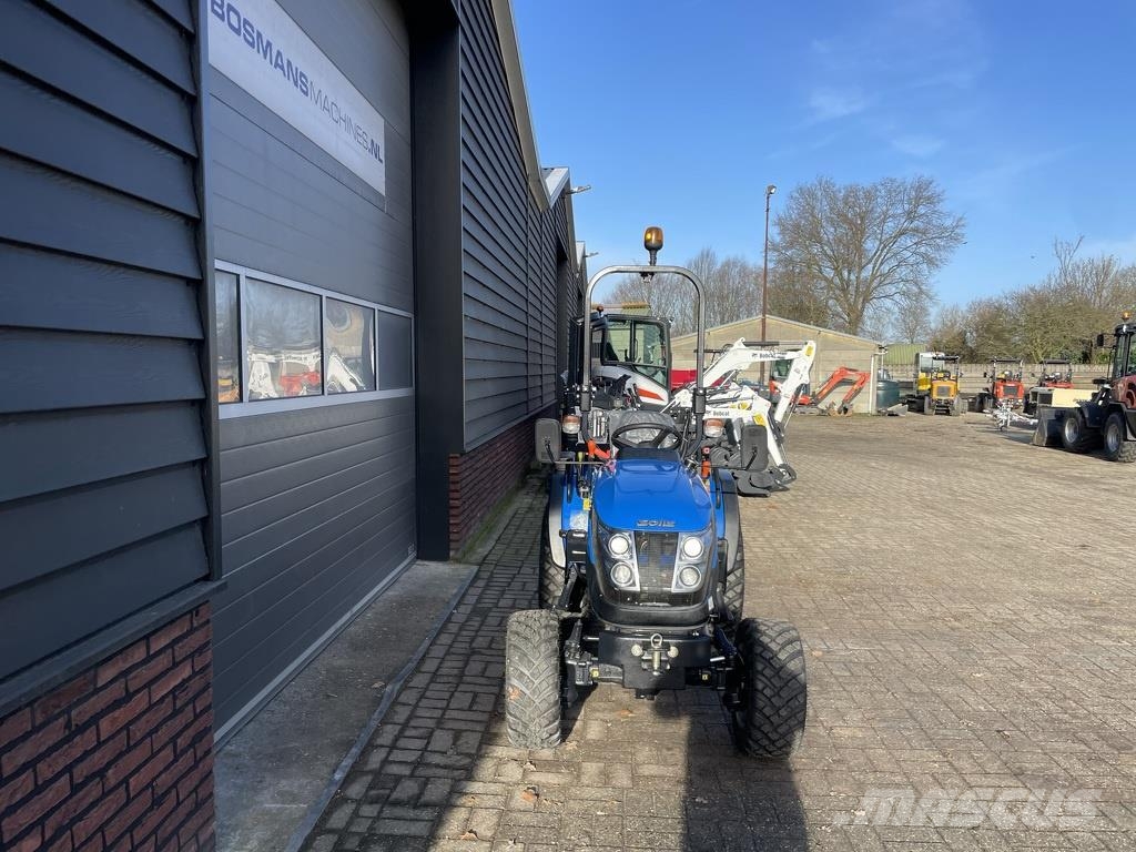 Solis S26 + minitractor NIEUW 5 jaar GARANTIE Traktoren