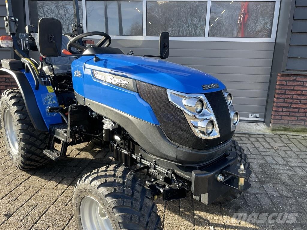 Solis S26 + minitractor NIEUW 5 jaar GARANTIE Traktoren
