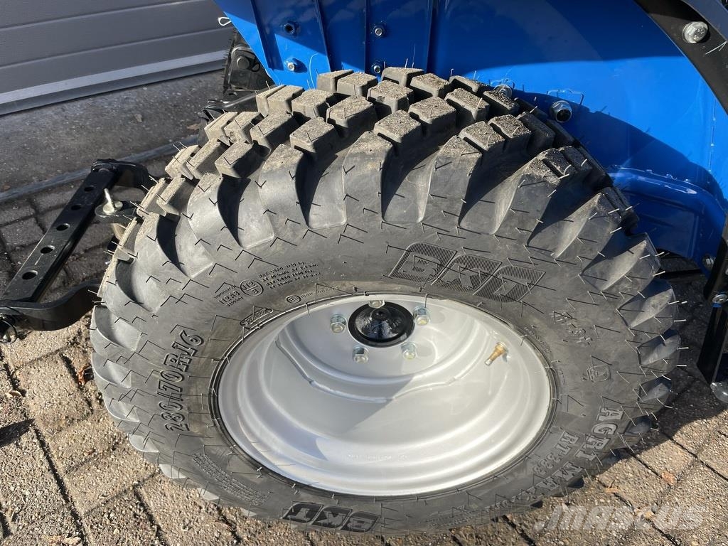 Solis S26 + minitractor NIEUW 5 jaar GARANTIE Traktoren