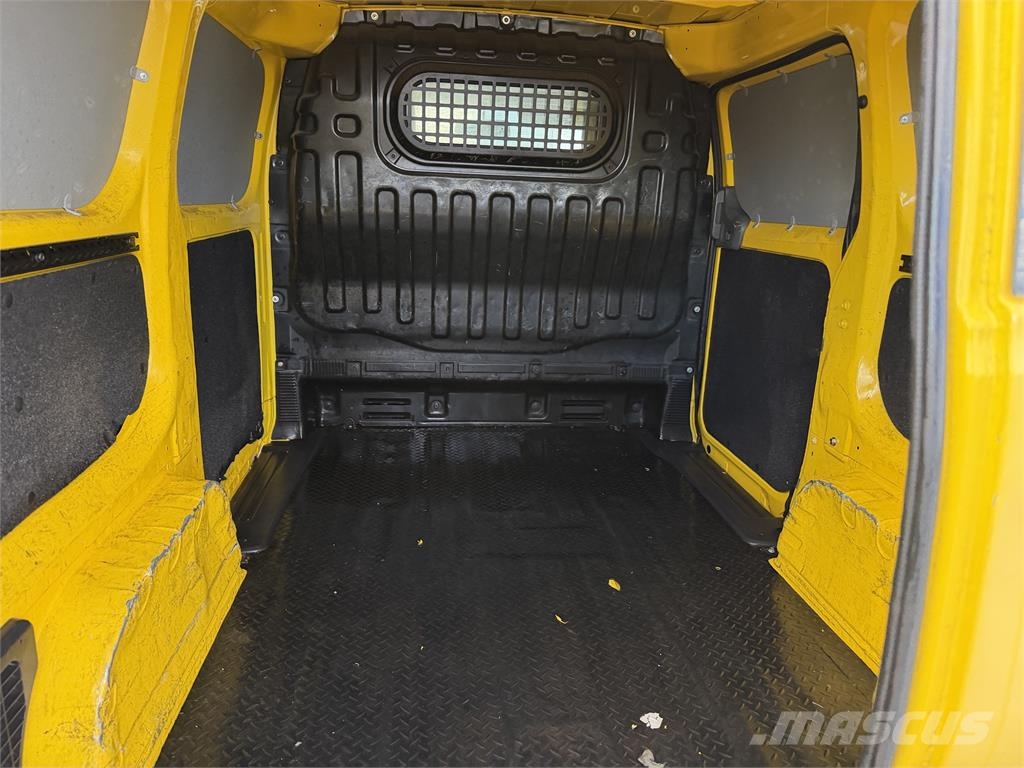 Nissan e-NV200 VIN 380 Lengvieji automobiliai