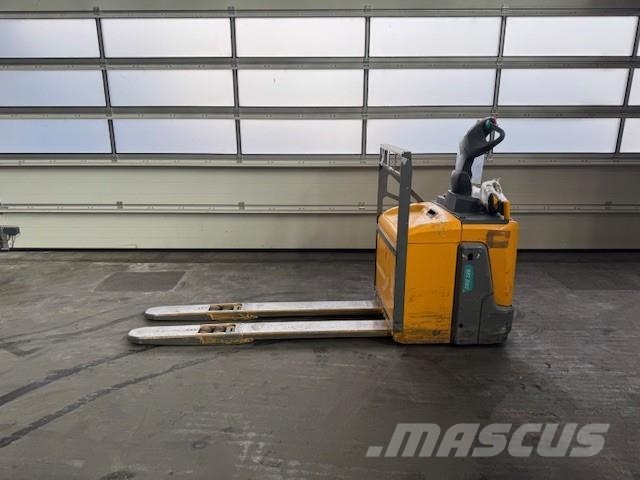 Jungheinrich ERE 120 --> Gabellänge 1800 mm!! Ručne vedené vysokozdvižné vozíky
