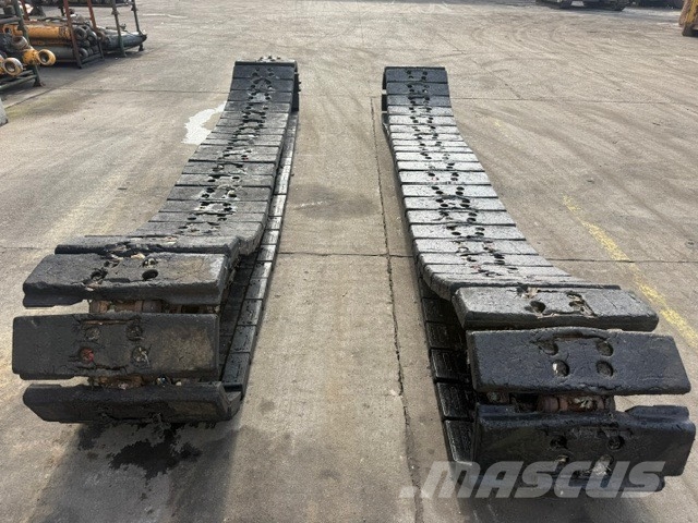 Liebherr LH 22 C USED TRACKS AND DRIVE WHEELS Ketten
