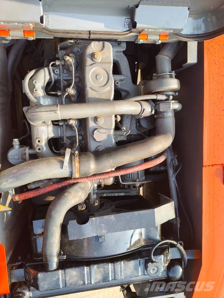 Hitachi EX 100 W D Bagri na kolesih