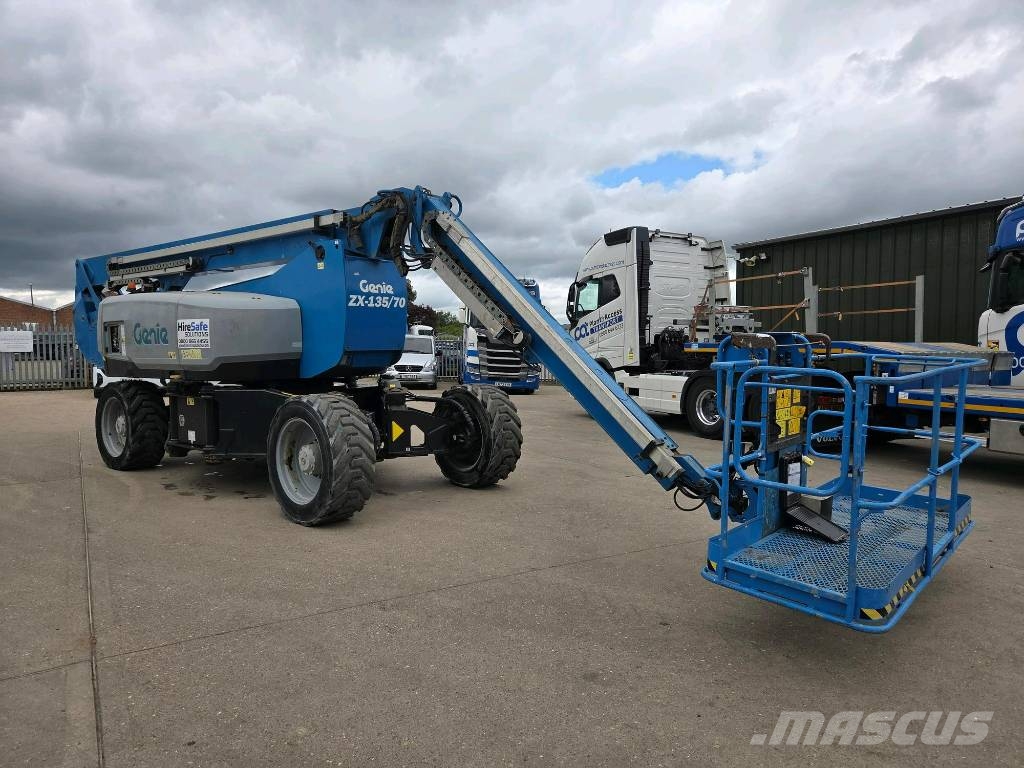 Genie ZX 135/70 Articulated boom lifts