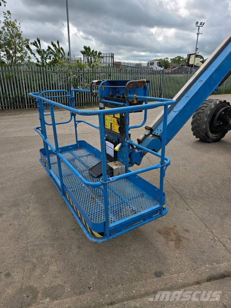 Genie ZX 135/70 Articulated boom lifts