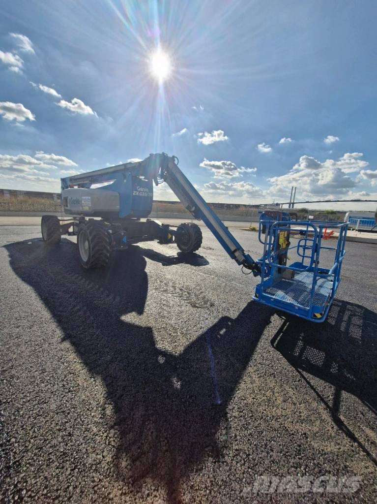 Genie ZX 135/70 Articulated boom lifts