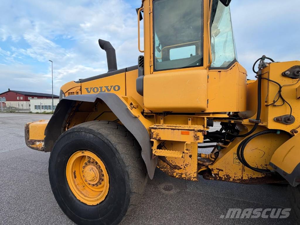 Volvo L 90 E Pyöräkuormaajat