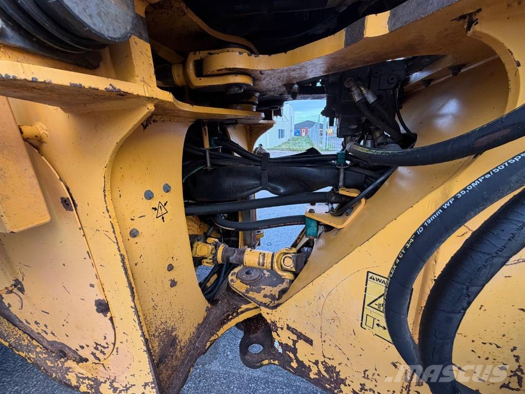 Volvo L 90 E Pyöräkuormaajat