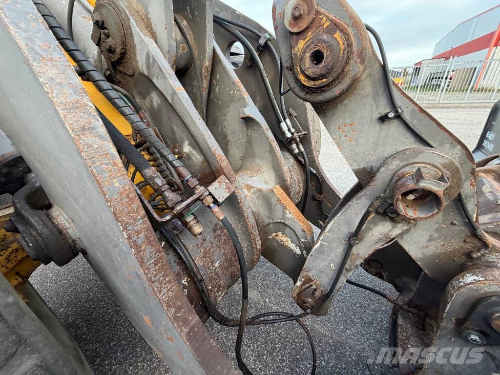 Volvo L 90 E Pyöräkuormaajat