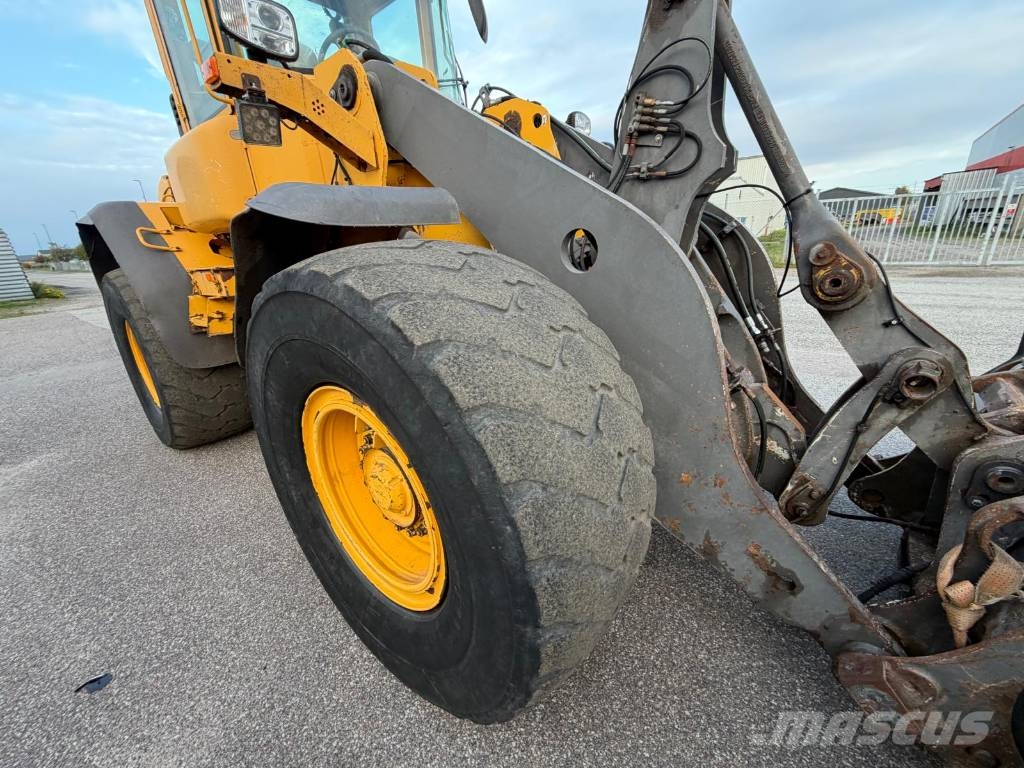 Volvo L 90 E Pyöräkuormaajat