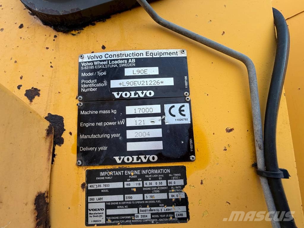 Volvo L 90 E Pyöräkuormaajat