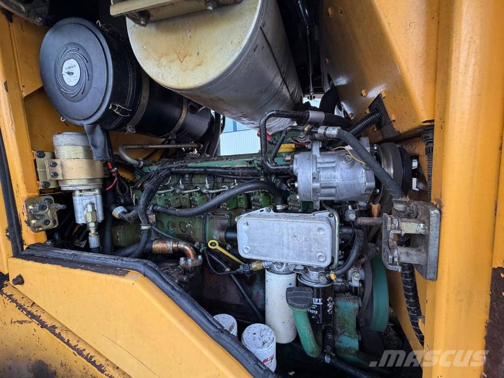 Volvo L 90 E Pyöräkuormaajat