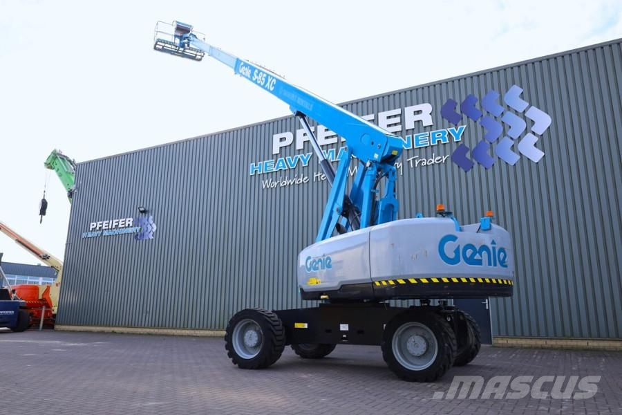 Genie S85XC Valid inspection, Diesel, 4x4 Drive, 28m Wor 견인식 전동이동 리프트