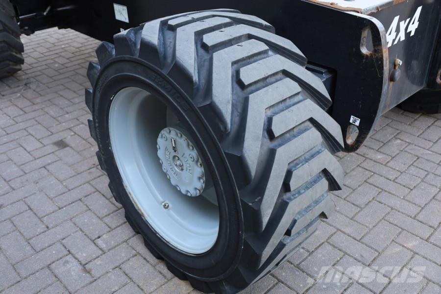 Genie S85XC Valid inspection, Diesel, 4x4 Drive, 28m Wor 견인식 전동이동 리프트