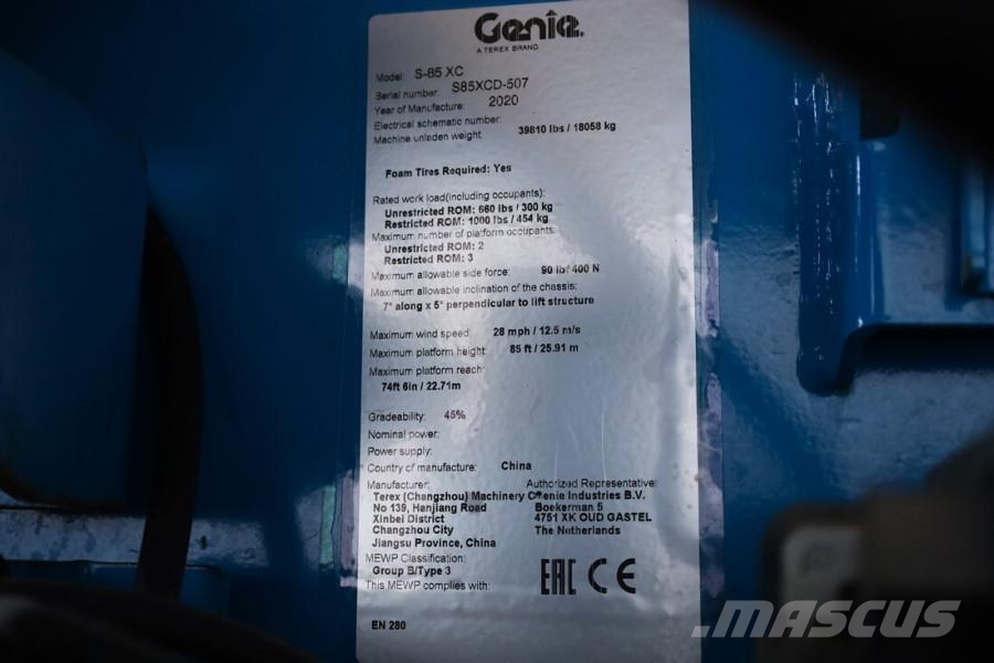 Genie S85XC Valid inspection, Diesel, 4x4 Drive, 28m Wor 견인식 전동이동 리프트