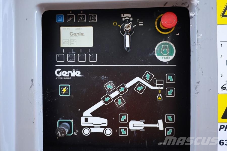 Genie S85XC Valid inspection, Diesel, 4x4 Drive, 28m Wor 견인식 전동이동 리프트