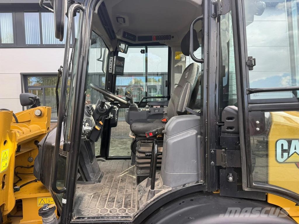 CAT 906 With pallet forks | With Folding bucket | 356 Cargadoras sobre ruedas