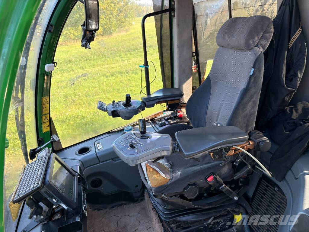 John Deere 1110E Transportadoras