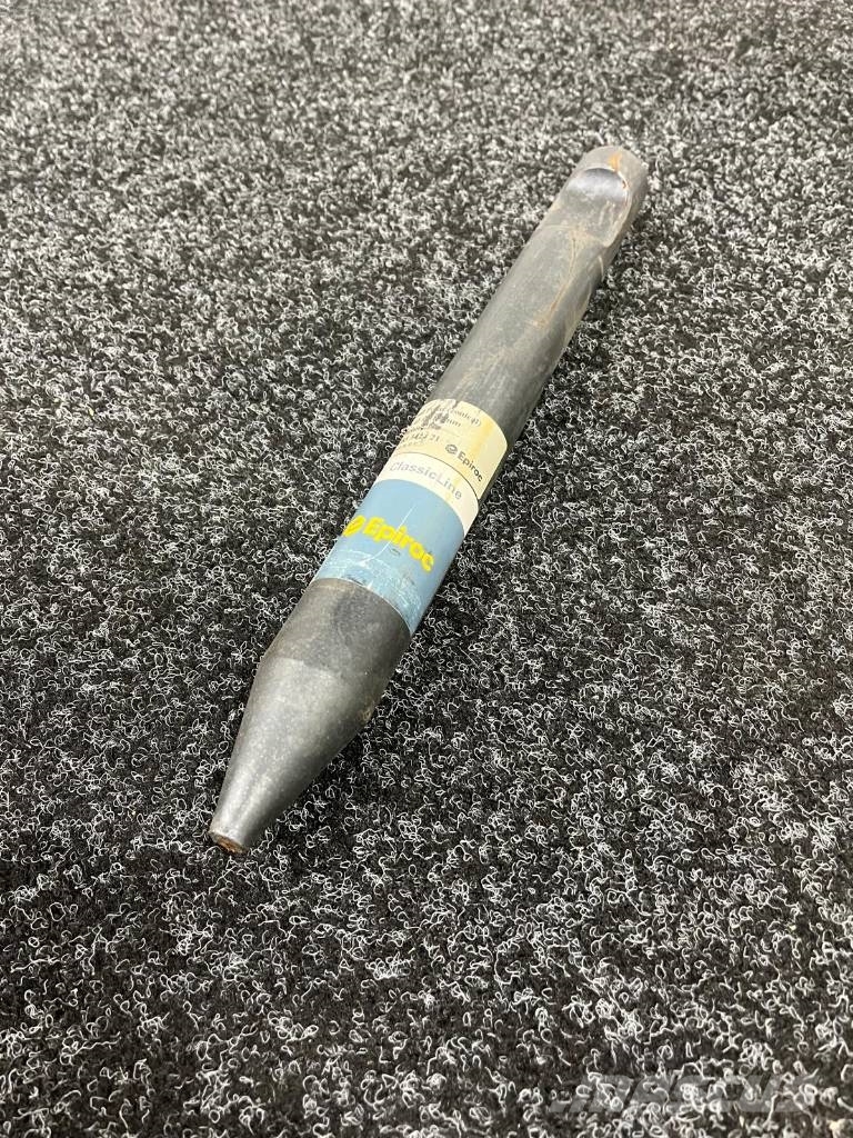 Epiroc EC 40 T hydraulic breaker Hydraulhammare