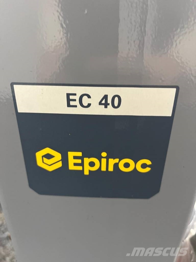Epiroc EC 40 T hydraulic breaker Hydraulhammare