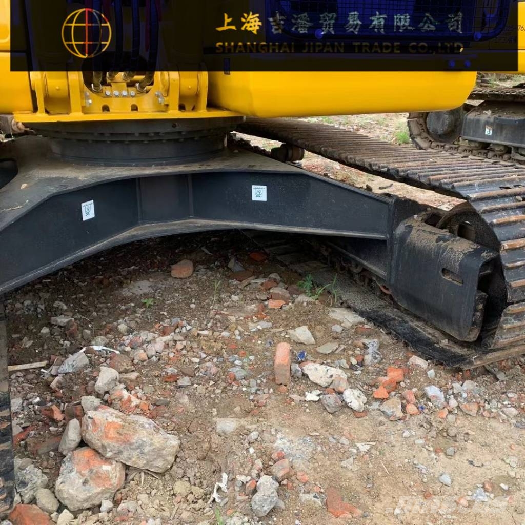 Komatsu PC 120 حفارات زحافة