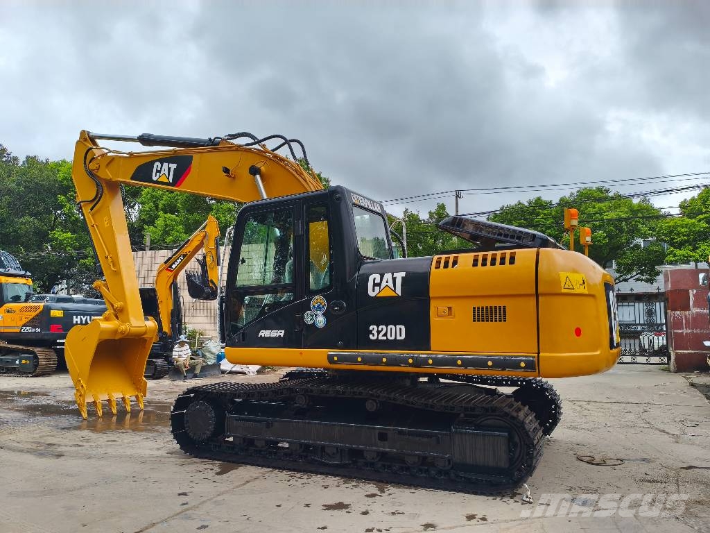CAT 320 D 履带挖掘机