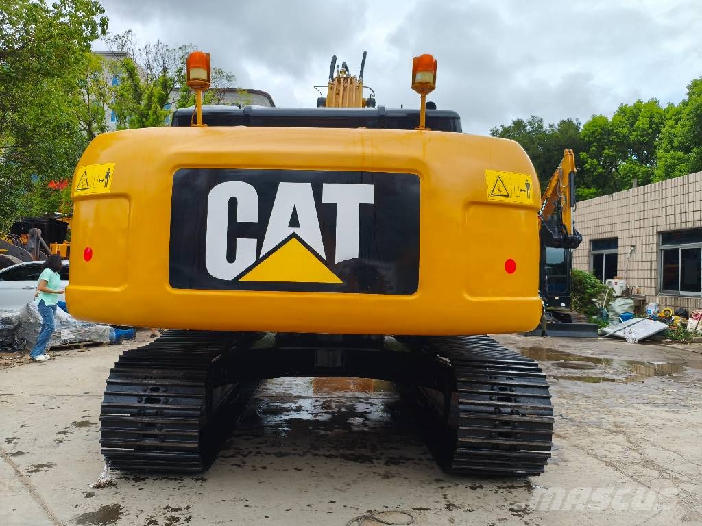 CAT 320 D 履带挖掘机