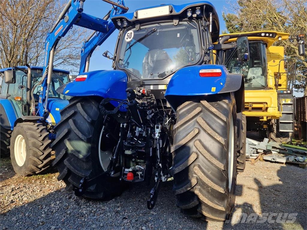 New Holland T 7.225 AC STAGE V Tratores Agrícolas usados