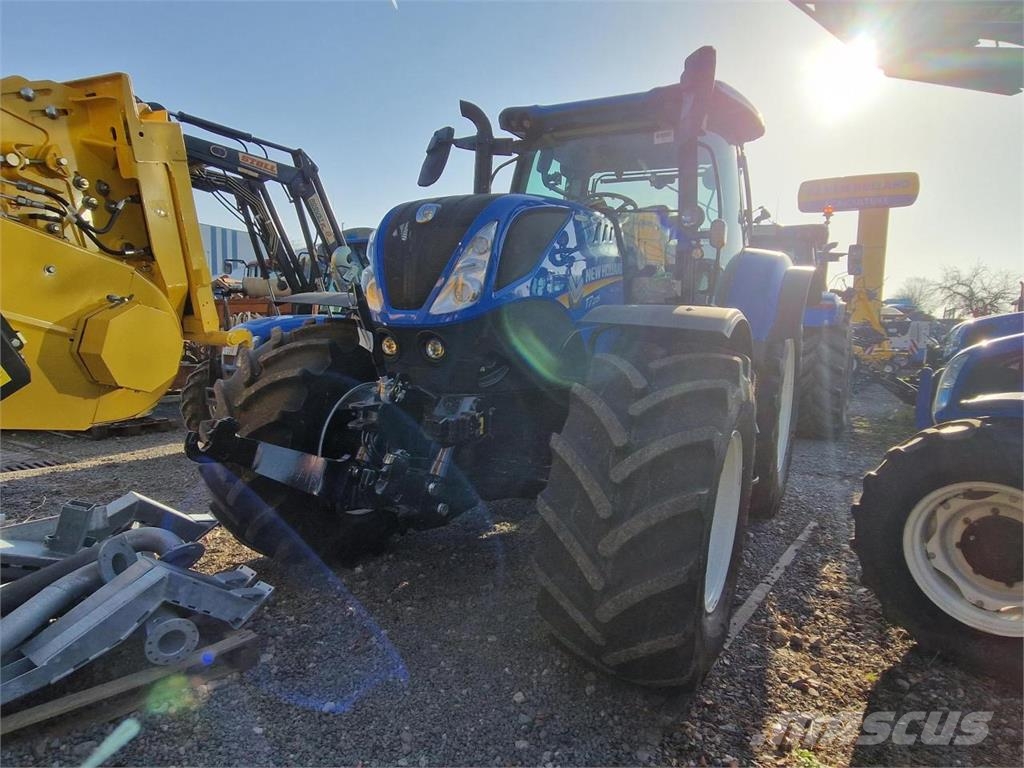 New Holland T 7.225 AC STAGE V Tratores Agrícolas usados