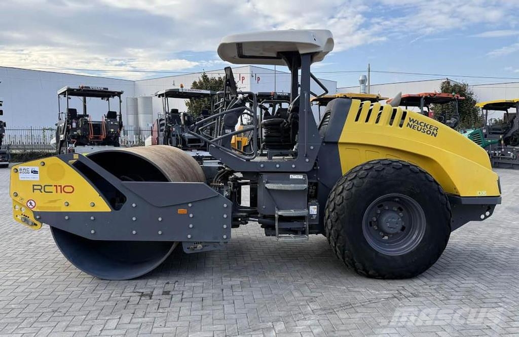 Waker RC 110 Walce jednobębnowe