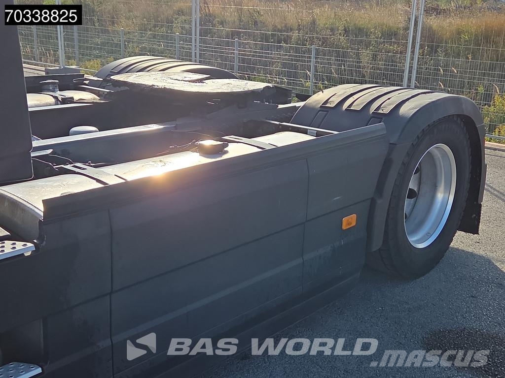 Volvo FH 460 FH 4X2 EXPORT ONLY! 80% Tyres Globe 2xTanks Тягачі