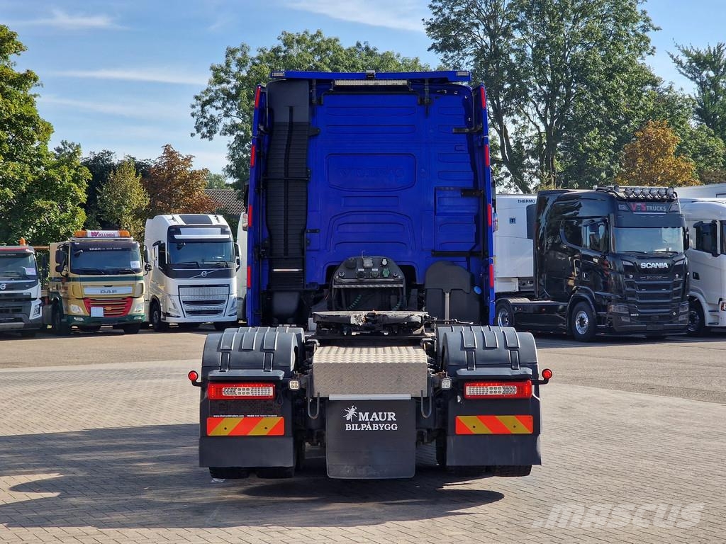 Volvo FH 16.750 Globetrotter 6x4 - Lift Axle - Retarder Vilcēji