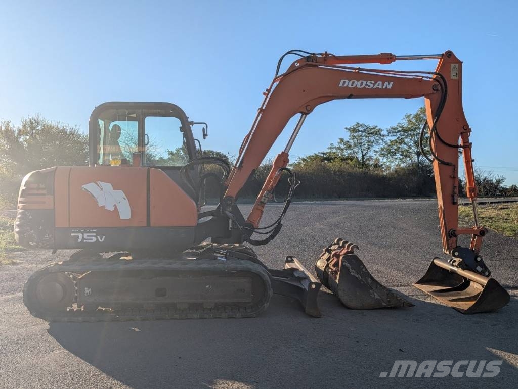 Doosan Solar 75 V Midibagger 7t - 12t