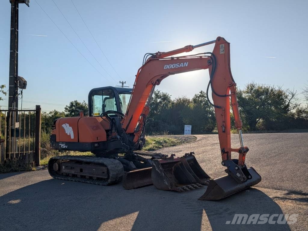Doosan Solar 75 V Midibagger 7t - 12t