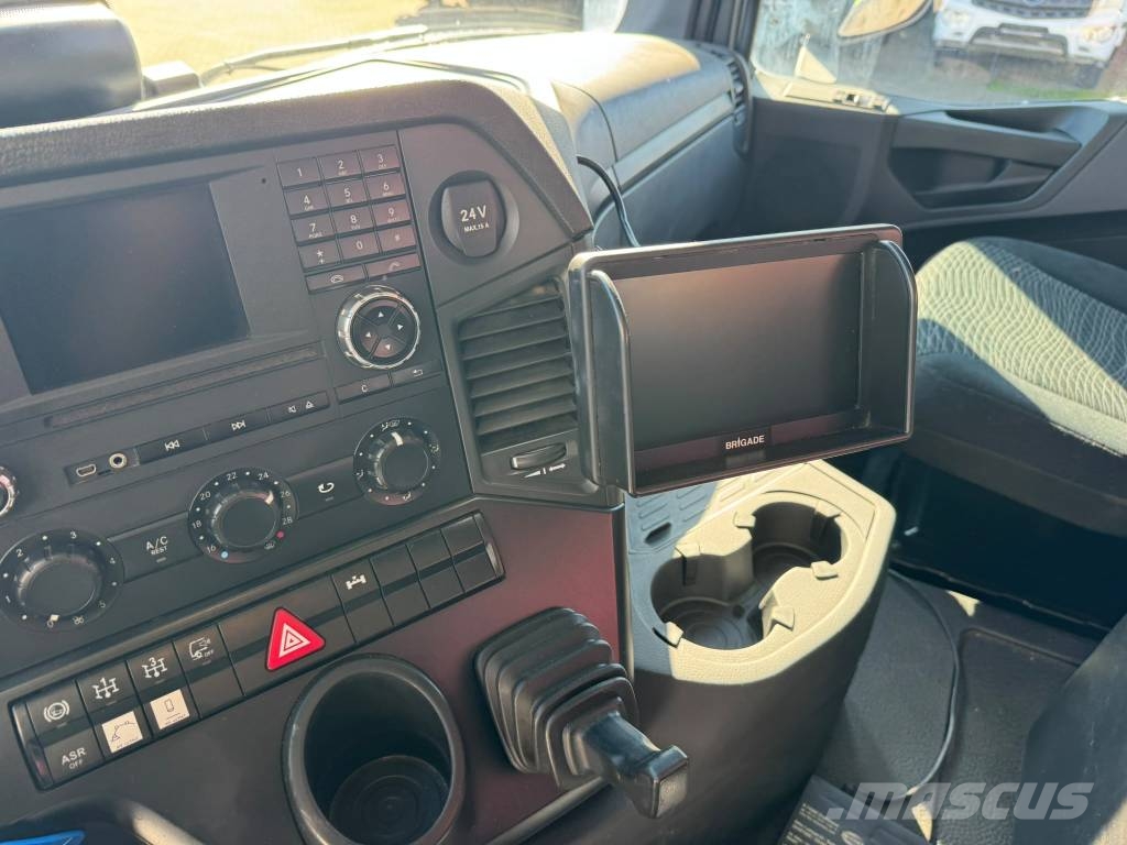 Mercedes-Benz Arocs 5051 Putzmeister 56-5.17 iLS Kravas mašīna- betona sūknis