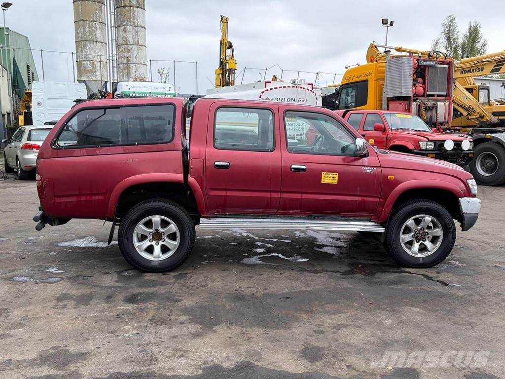 Toyota Hilux SUV - 4x4 4WD - Manual Gearbox - Power Steer Todoterrenos