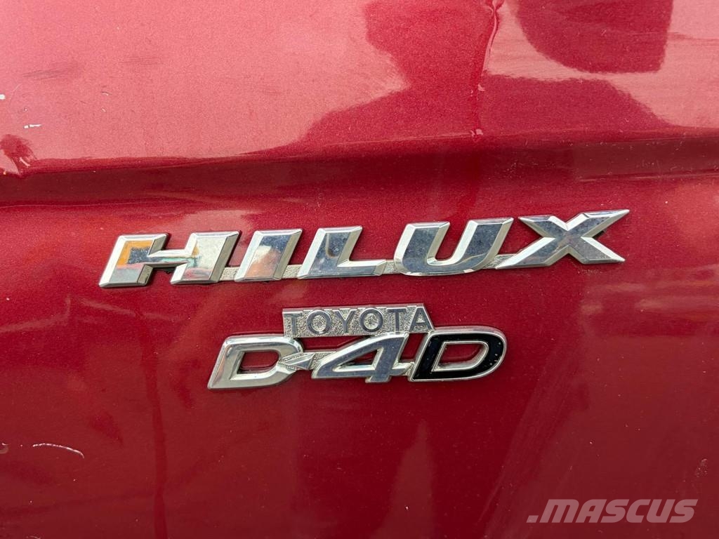 Toyota Hilux SUV - 4x4 4WD - Manual Gearbox - Power Steer Todoterrenos