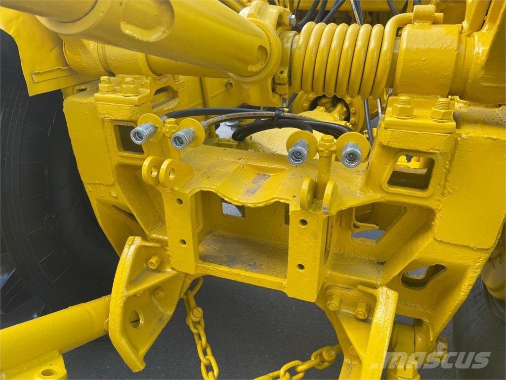 Kirovets K 701 V12 Traktoren