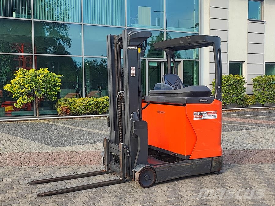 Linde R12B-01 Stivuitor cu catarg retractabil