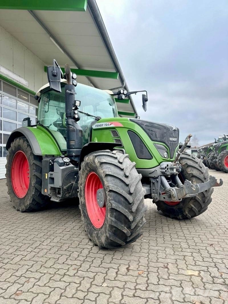 Fendt 724 Vario Power 拖拉机/农用车