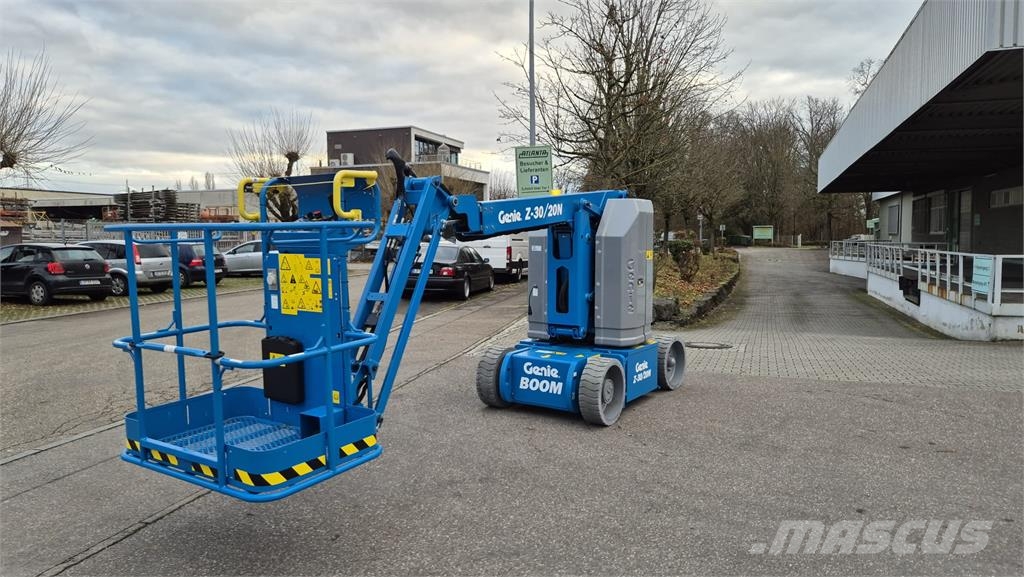 Genie Z-30/20N Kĺbové plošiny