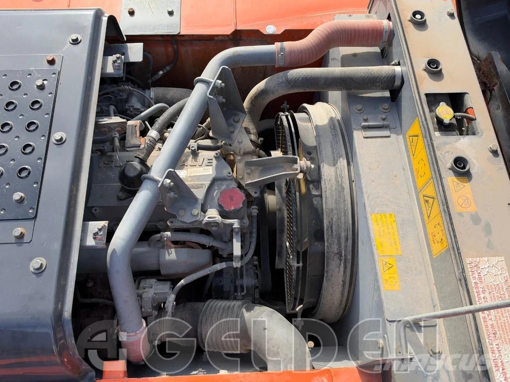 Hitachi ZX210 - 5B Rupsgraafmachines