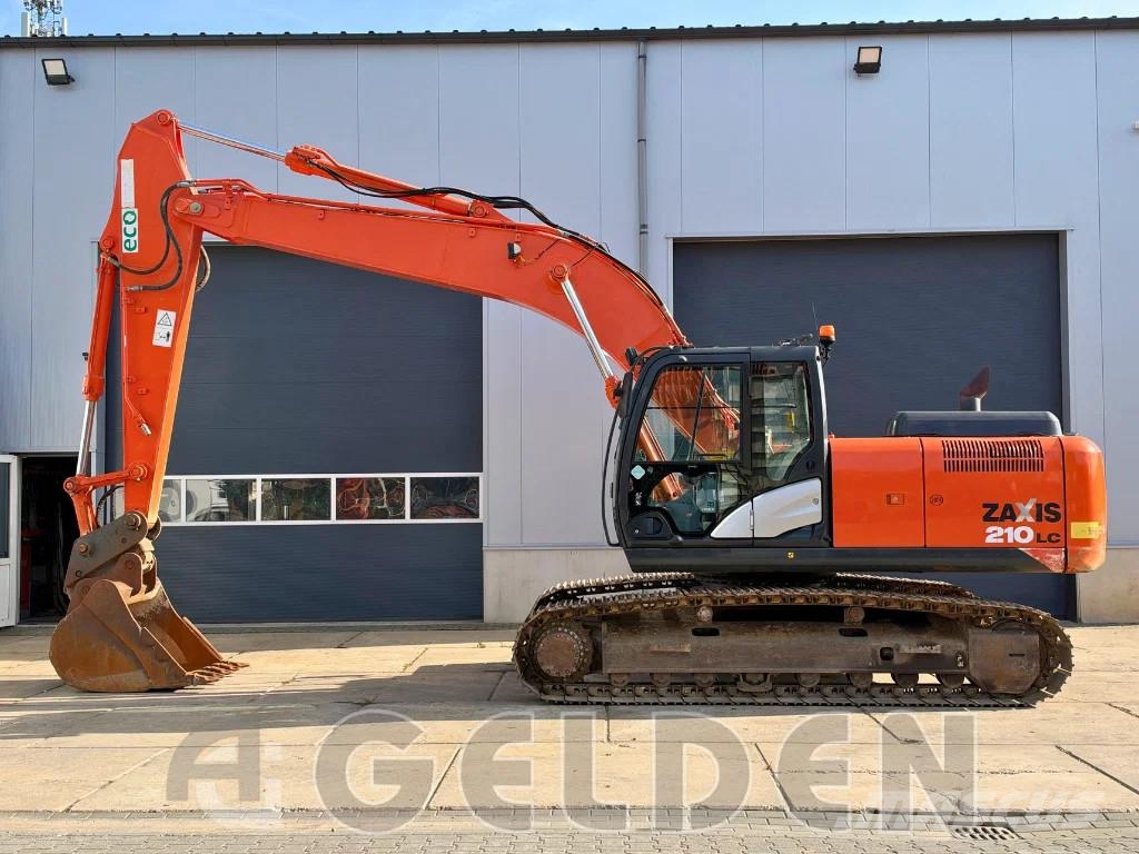 Hitachi ZX210 - 5B Rupsgraafmachines
