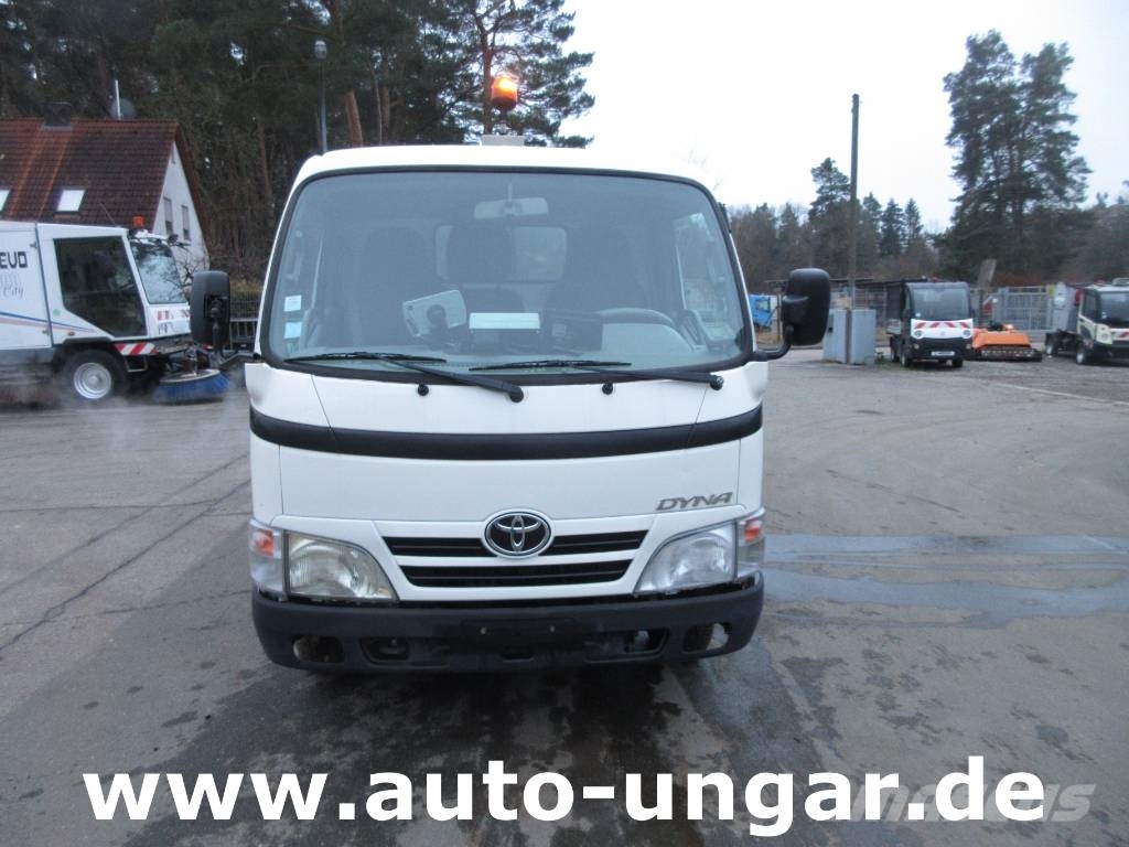 Toyota Dyna 100 D-4D Müllwagen Faun City Provence Benne 3 Atkritumu izvešanas transports