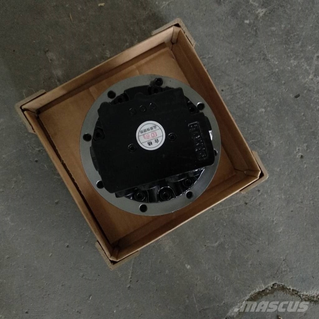 Komatsu 20W-60-91501 20W-60-R1500 travel motor PC16R Transmisijos